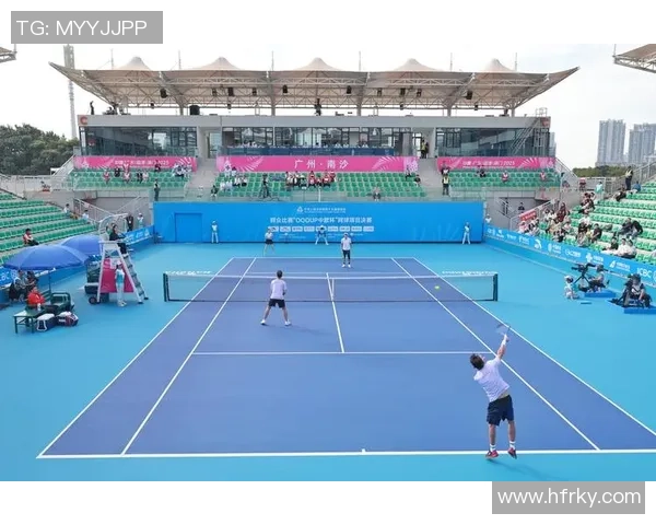 上海网球队的蜕变之旅:从传统到现代的网球纪实探索 上海网球队的蜕变之旅:从传统到现代的网球纪实探索