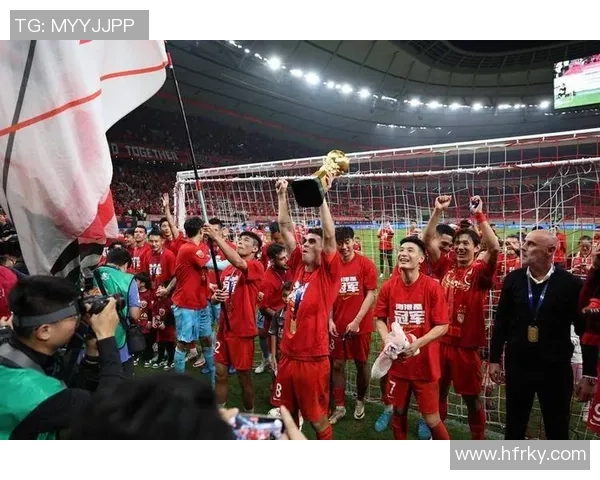 全球瞩目足球世界杯直播盛况尽在掌握精彩赛事不容错过 全球瞩目足球世界杯直播盛况尽在掌握精彩赛事不容错过