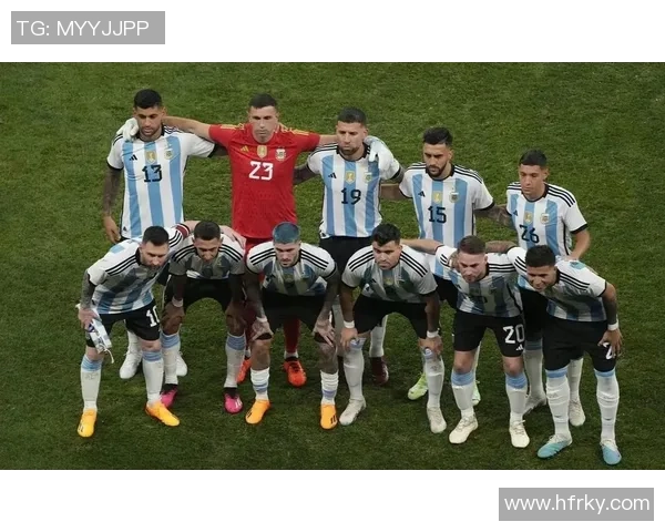 足球业主如何引领球队发展与球迷互动的新模式探讨 足球业主如何引领球队发展与球迷互动的新模式探讨